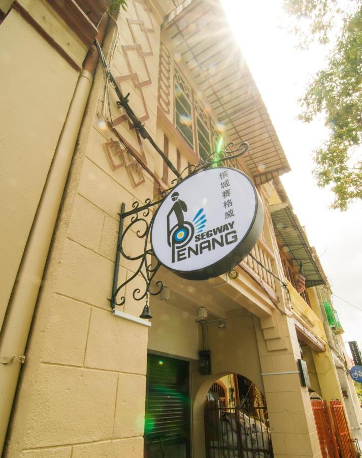 147 Armenian Park Guesthouse George Town Exteriör bild